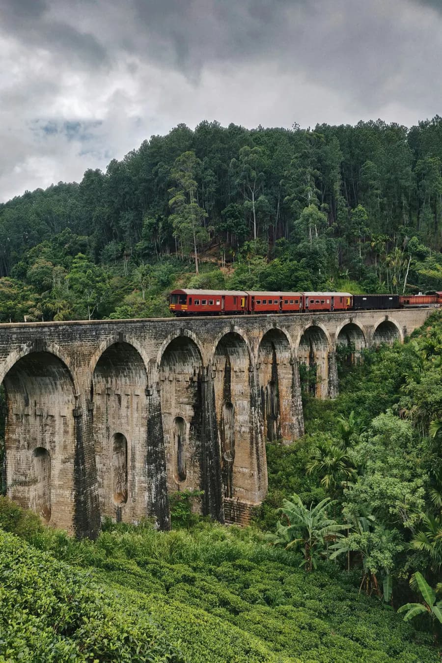 Ella & Nine Arch Bridge